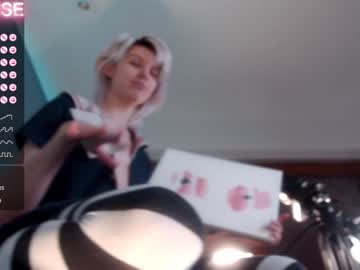 webcam girl careful_i_bite live cam image #5340366