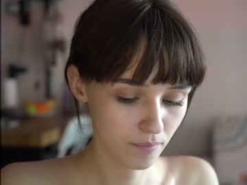 webcam girl diruriru live cam image #8884411