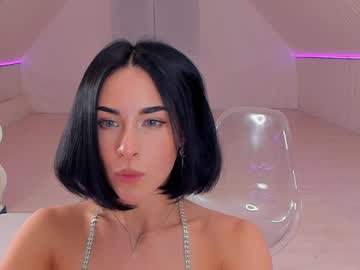 webcam girl uwunikaa live cam image #10680998