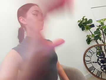 webcam girl ehotlovea live cam image #11680352