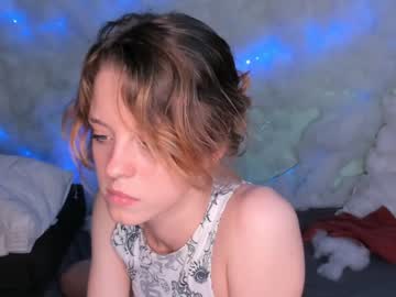 webcam girl bonniesherri live cam image #3478477