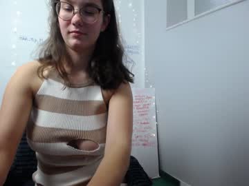 webcam girl yourcrazyneightbor live cam image #4422494