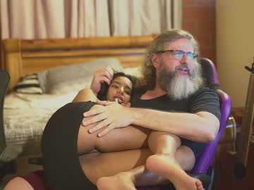 webcam couple cheeseburgerjesus live cam image #12299033