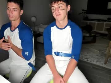 webcam man rawr_itsben live cam image #6839785