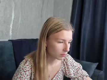 webcam girl wendy_warm live cam image #4295418