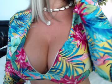 webcam girl marrylouanne live cam image #6560258