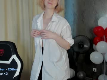 webcam girl joyce_coy live cam image #5050316