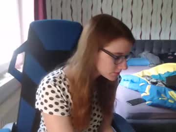 webcam girl xinnocence94x live cam image #10018998
