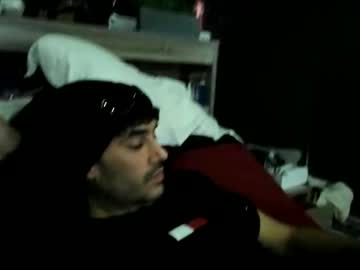 webcam man playinwidfire live cam image #12473010