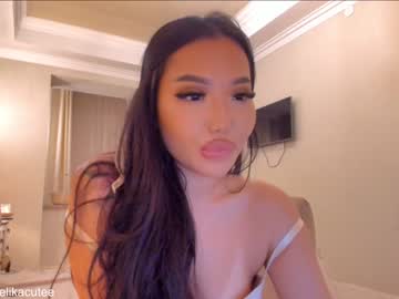webcam girl elikacutee live cam image #3297478