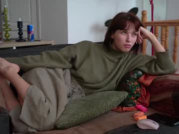 webcam girl diruriru live cam image #11154447