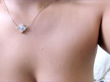 webcam girl akura_01 live cam image #1062423