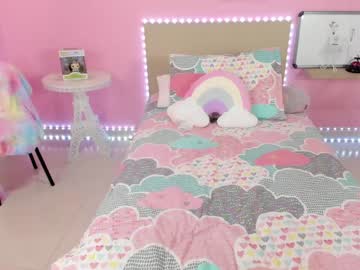 webcam girl little_effy18 live cam image #2970830