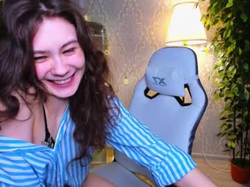 webcam girl little_mandy live cam image #2000574