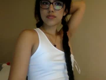 webcam girl laligomez live cam image #5680162