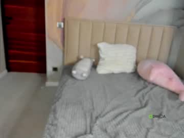 webcam girl zoe_0 live cam image #3055425