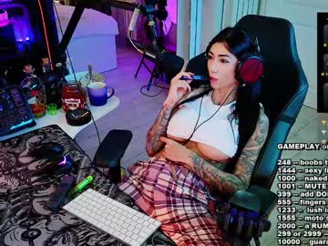 webcam girl evelyne92 live cam image #11106133