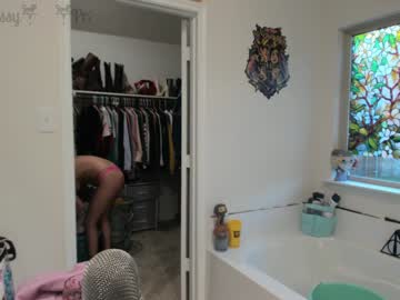 webcam girl pr3ttyp1nkpussy live cam image #2483912