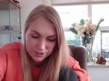 webcam girl siswet19 live cam image #8679244