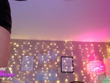 webcam girl milf_lacey live cam image #2981413