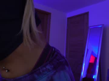 webcam girl beyllove_d live cam image #1305014