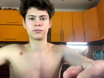 webcam man your_cute_friend live cam image #1110682