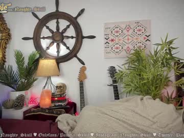 webcam girl naughty_skull live cam image #7231483