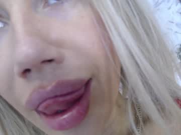 webcam girl marrylouanne live cam image #5085216