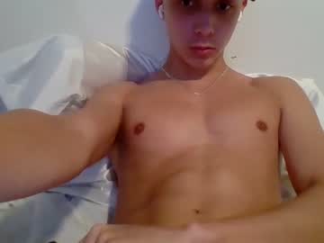 webcam man braden6704 live cam image #7116565