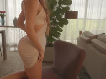 webcam girl emma_lu1 live cam image #10481835