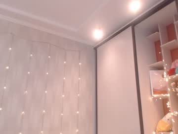 webcam girl hi_teika live cam image #2150540