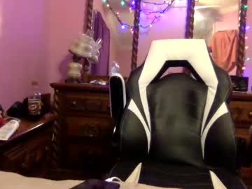 webcam man breeezyvanilla live cam image #4257795