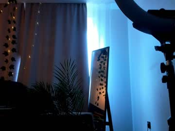 webcam girl quennacindy live cam image #12935861