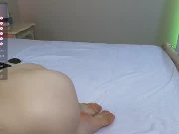 webcam girl cute_shine_babe live cam image #8565238