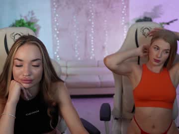 webcam couple kira0541 live cam image #10320496