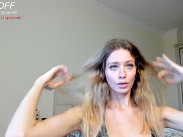 webcam girl oksanafedorova live cam image #6416449