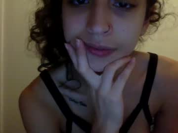 webcam girl smoky_skittles live cam image #169798