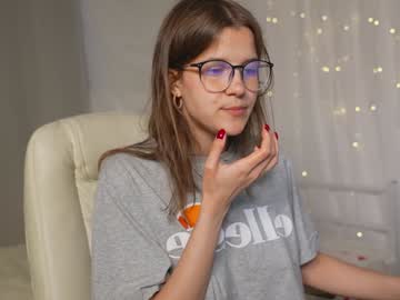 webcam girl eli_sun live cam image #9520509
