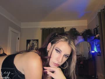 webcam girl audrey_ live cam image #7444037