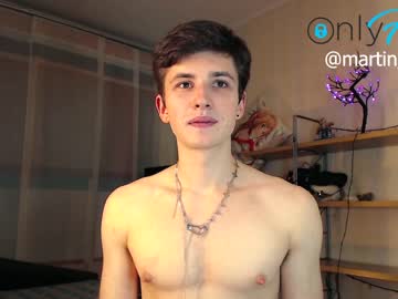 webcam man martinlutar420 live cam image #814211