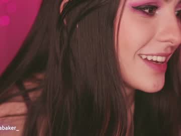 webcam girl gia_baker live cam image #2407786