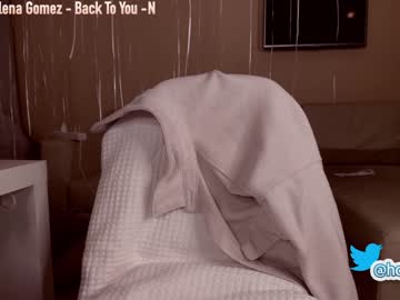 webcam girl hollyextra live cam image #1544134