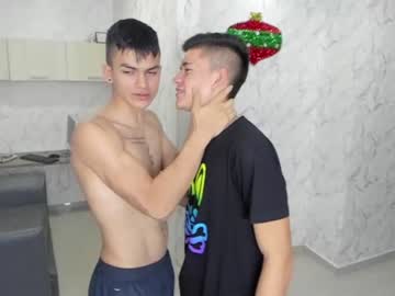 webcam man bisexlife_hot live cam image #1265875