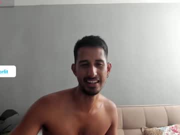 webcam man neorfit live cam image #12731662