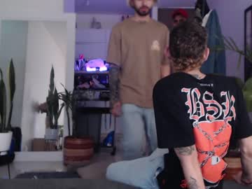 webcam man fratguysonline live cam image #3293385
