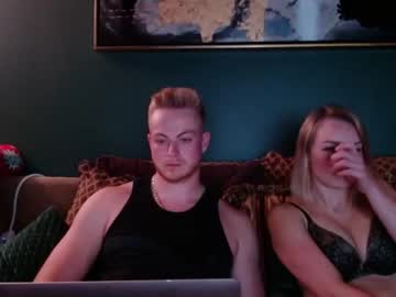 webcam couple riding_unicornz live cam image #349788