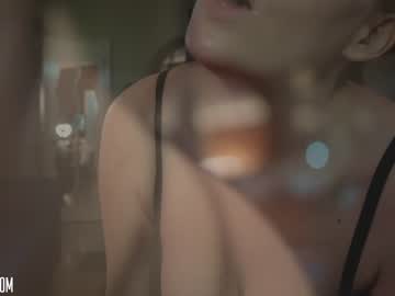 webcam girl tinatopp live cam image #979084