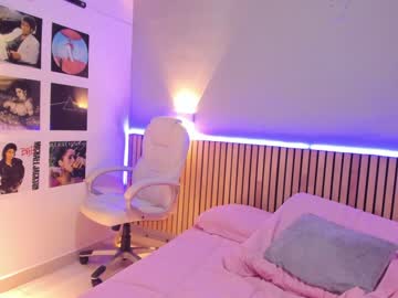 webcam girl little_effy18 live cam image #8418674