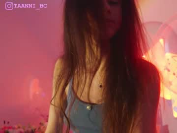 webcam girl taanni_bc live cam image #7292462