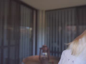 webcam girl bibi_it_is live cam image #5745176